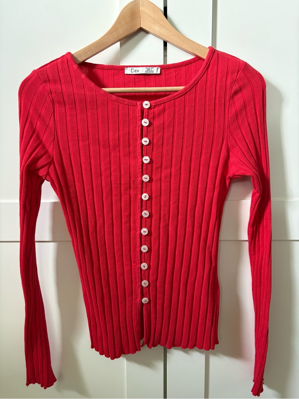 Dex Red Ribbed Button-Front Long-Sleeve Top